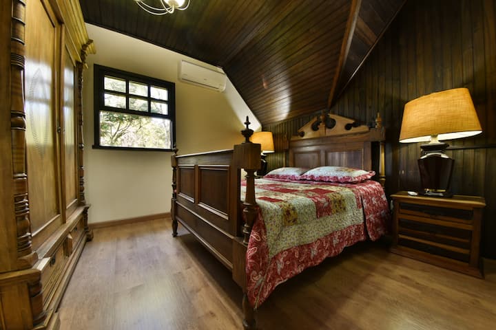 غرفة نوم مزدوجة علوية