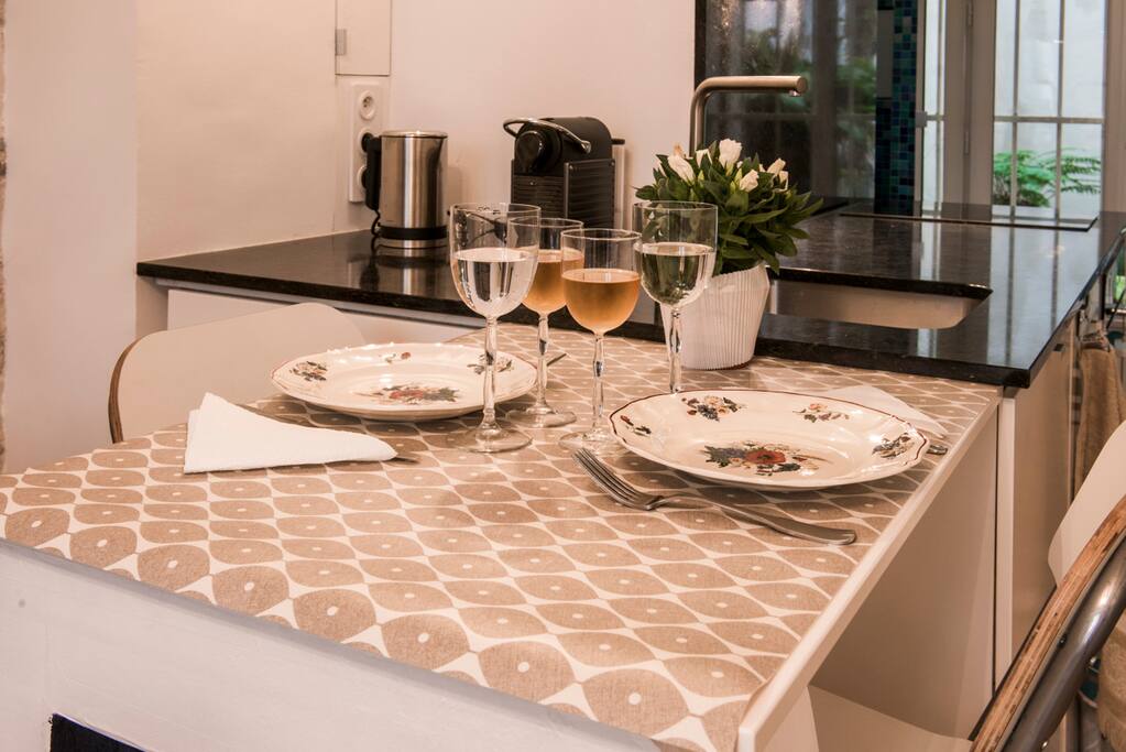 Petite table pliante