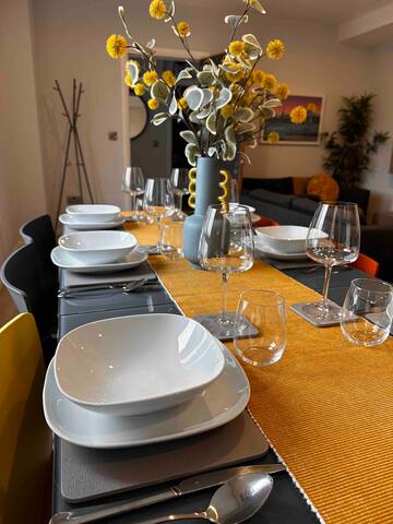 Modern Gated 5 Bedroom Duplex gallery image 2