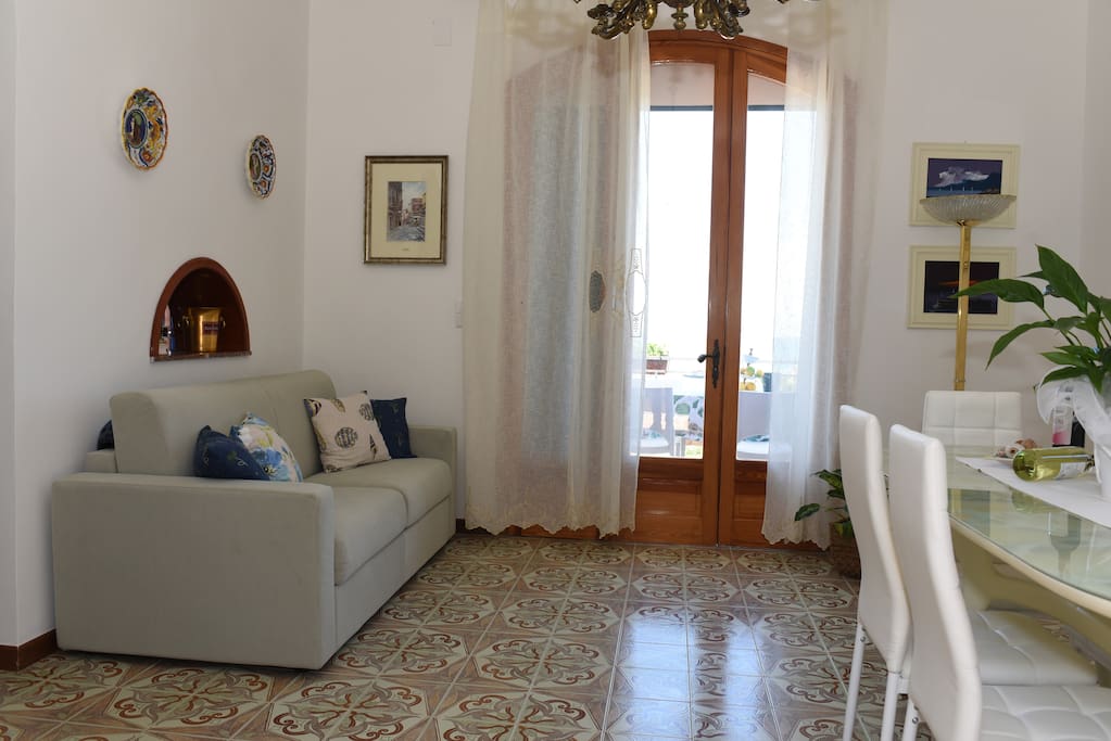 Salone