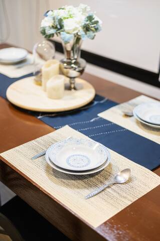 Spacious 4BR Family | Chatuchak Market | 12 sleeps gallery image 3