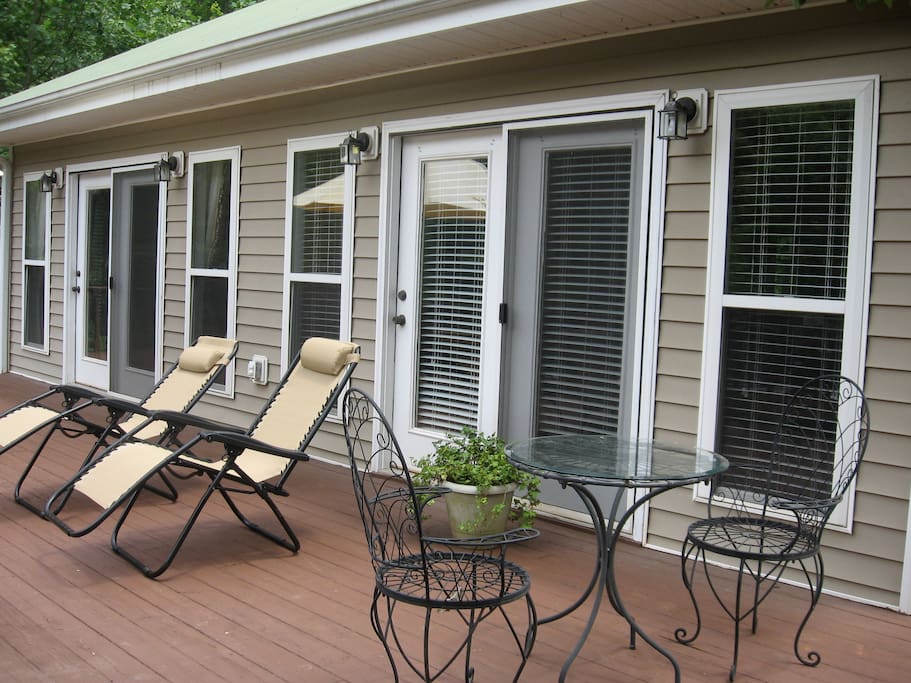 Wrap around deck