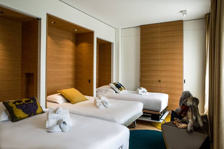 Hôtel Marignan Champs-Élysées managed Airbnb listing 3