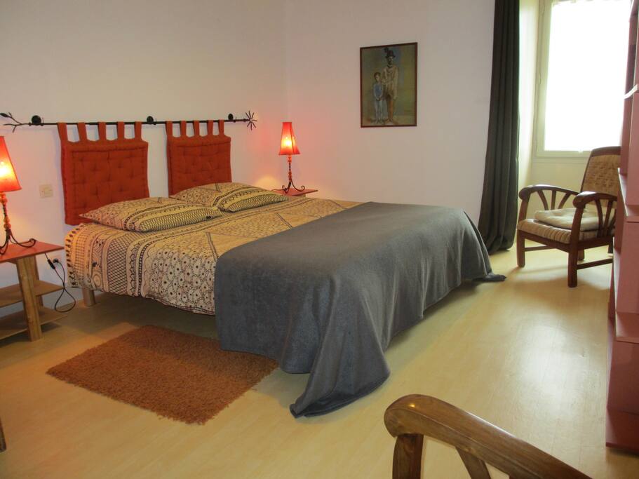 chambre de l'appartement