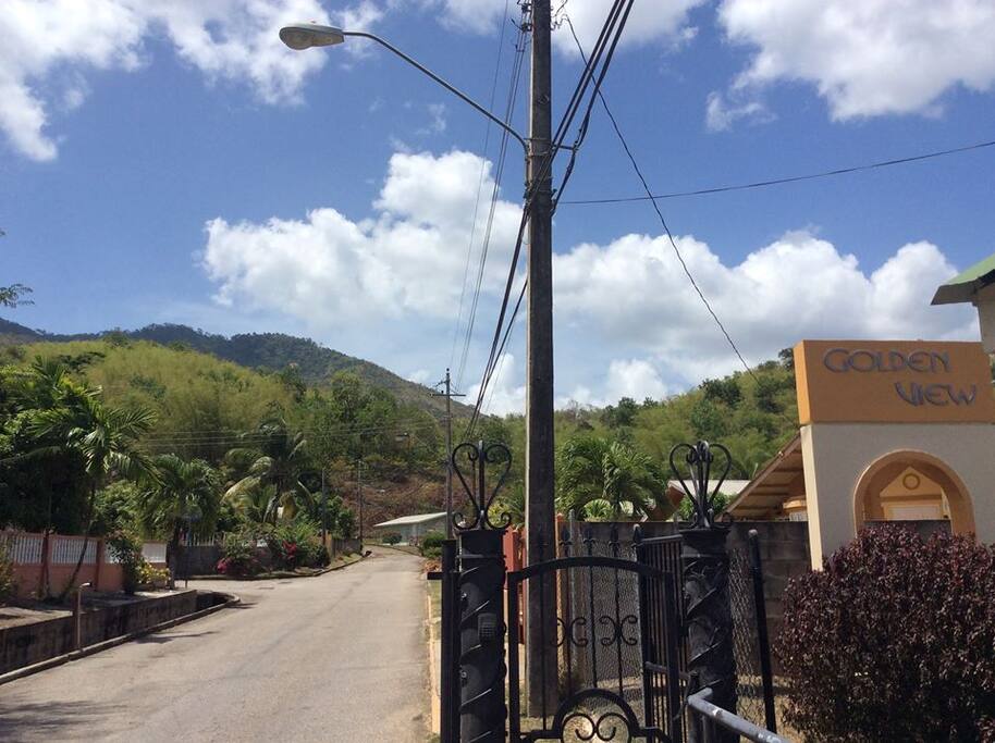 Entrance to the neighbourhood