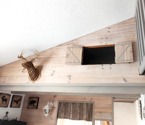 Successful Airbnb property: Duplex apartment with cabin bed and garage in Les Angles
