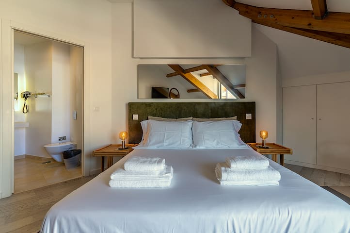 Portas Do Céu managed Airbnb listing 1
