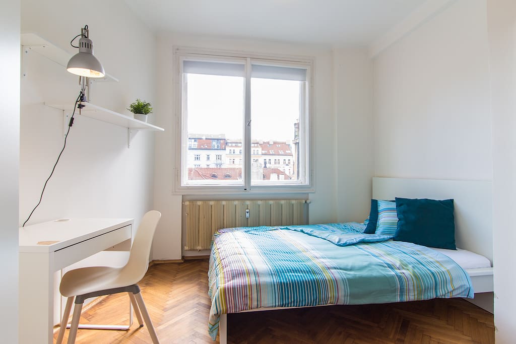 1st bedroom