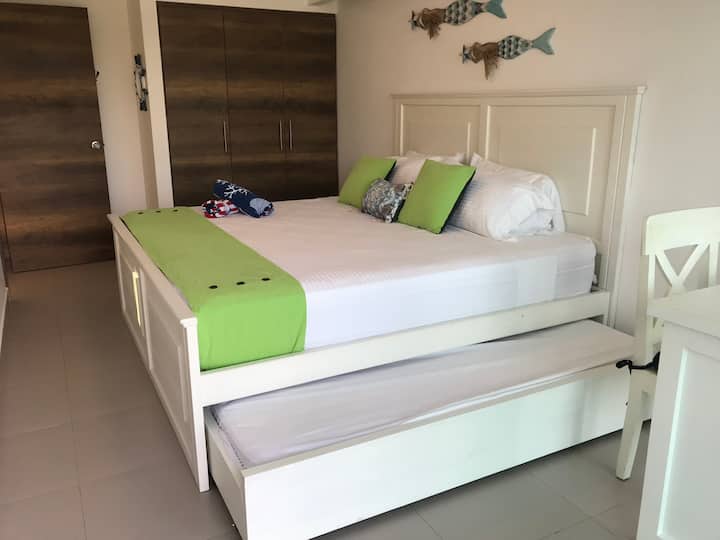 غرفة النوم 2