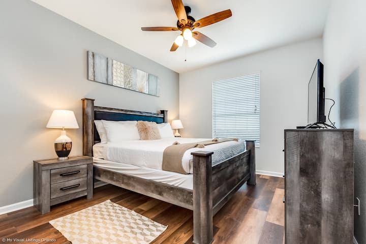 King საძინებელი