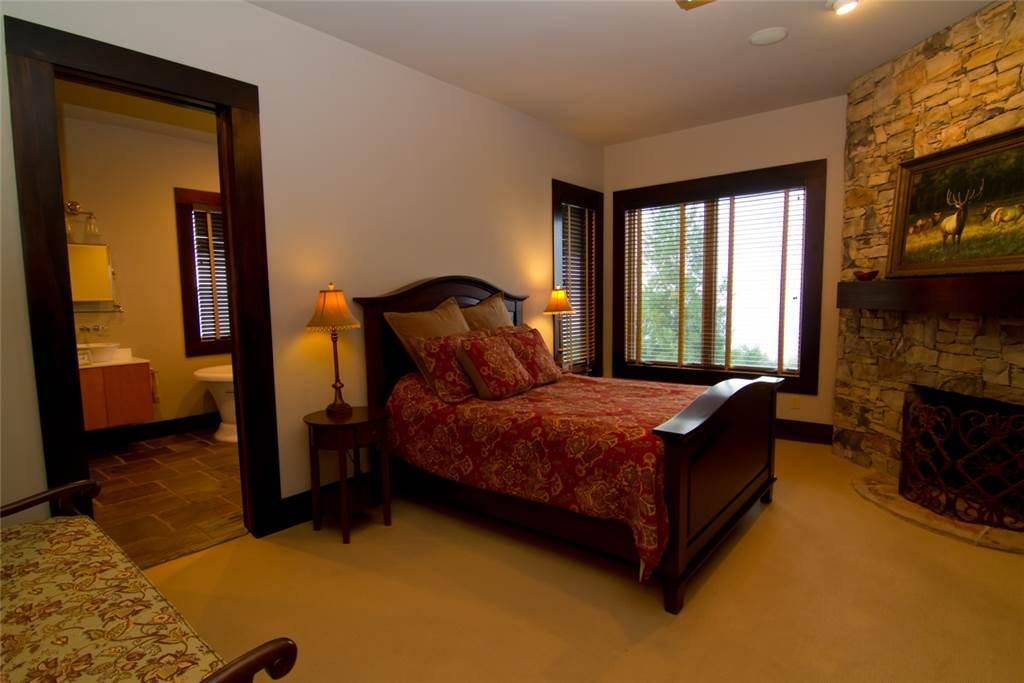 14 master bedroom