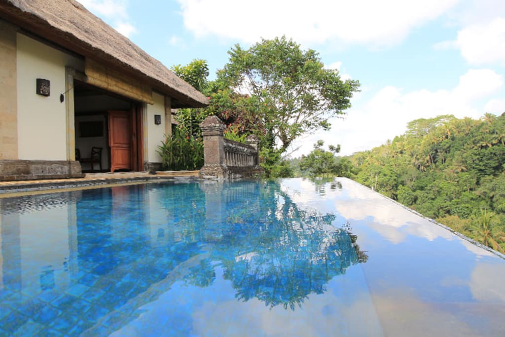 Private pool at srikandi villa