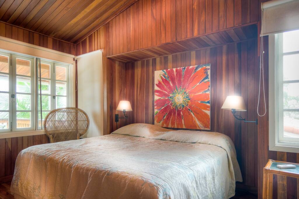 King size bed