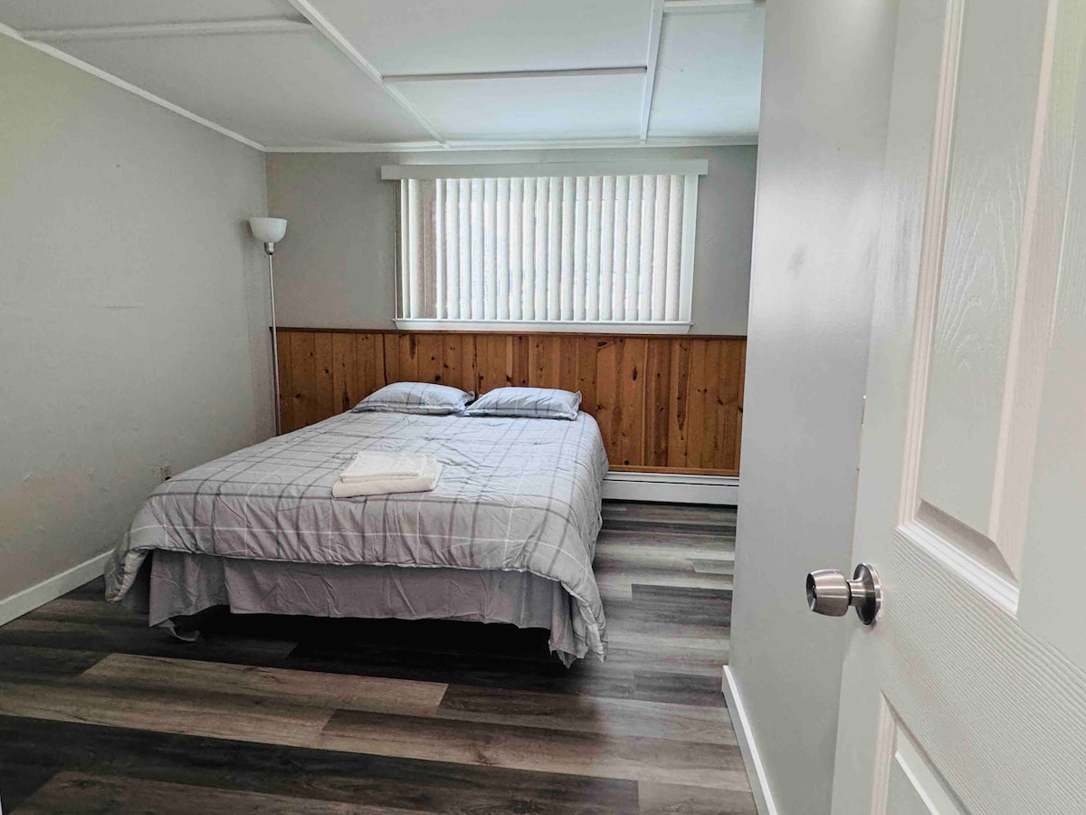 Საძინებელი 3 Queen ზომის საწოლი