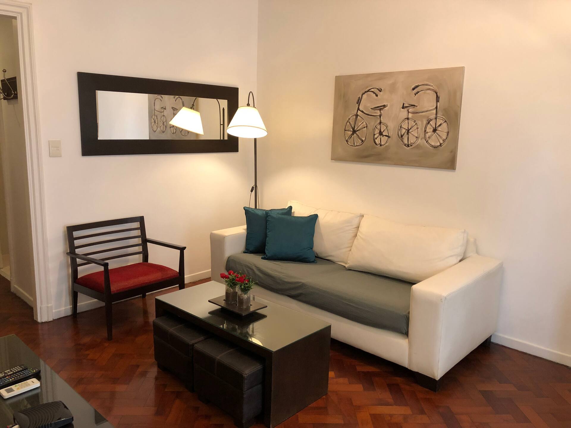 Apartamento de 1 quarto com varanda em Recoleta