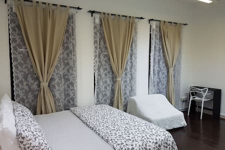 Bedroom in CBD/Heart of City/ near Orchard(5)