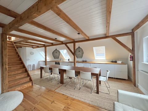 Historic office building | Ada's Hideaways