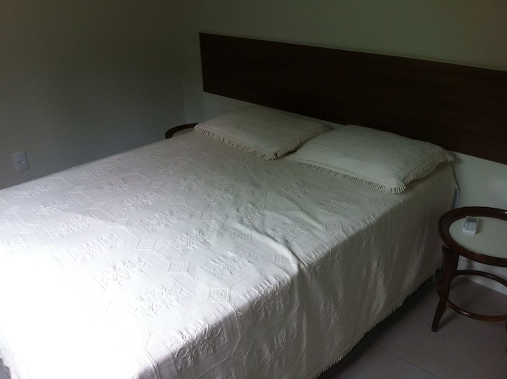 Double Bedroom - Standard Box Bed