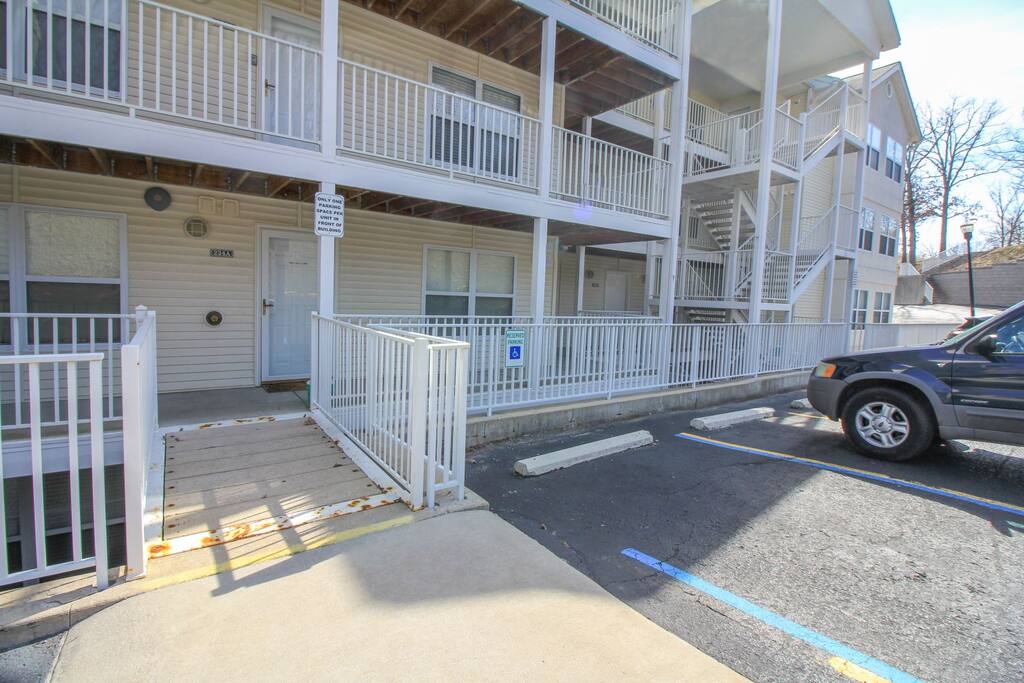 Walk-in NO STEPS