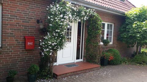 " More apartment" near SPO, 800 m to the North Sea!