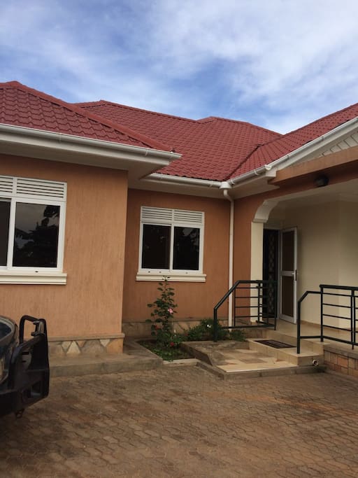 Island Inn Entebbe