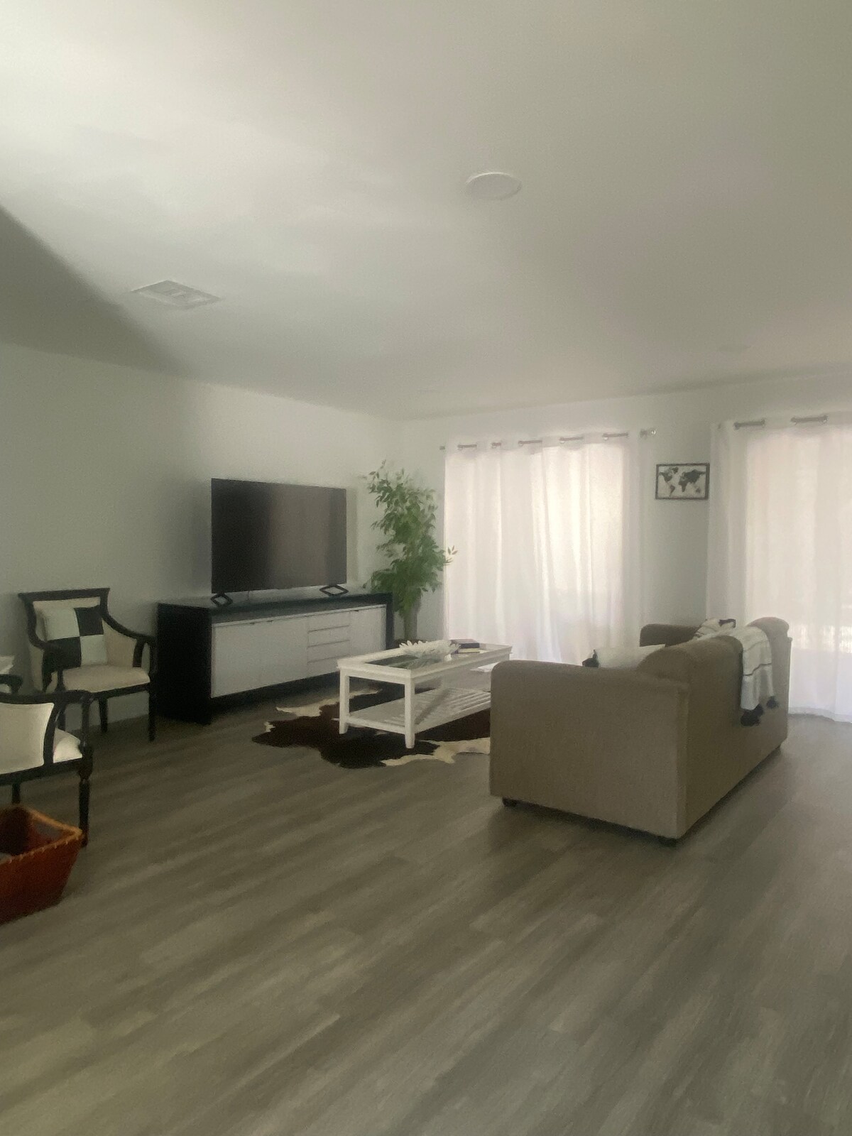 listing_image