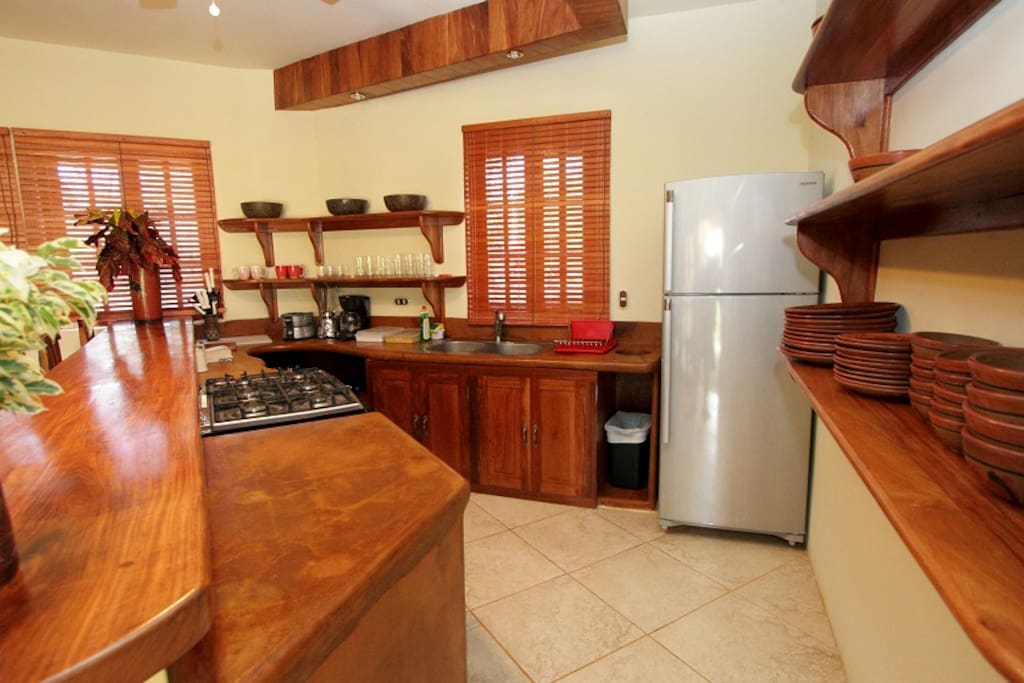Full Kitchen