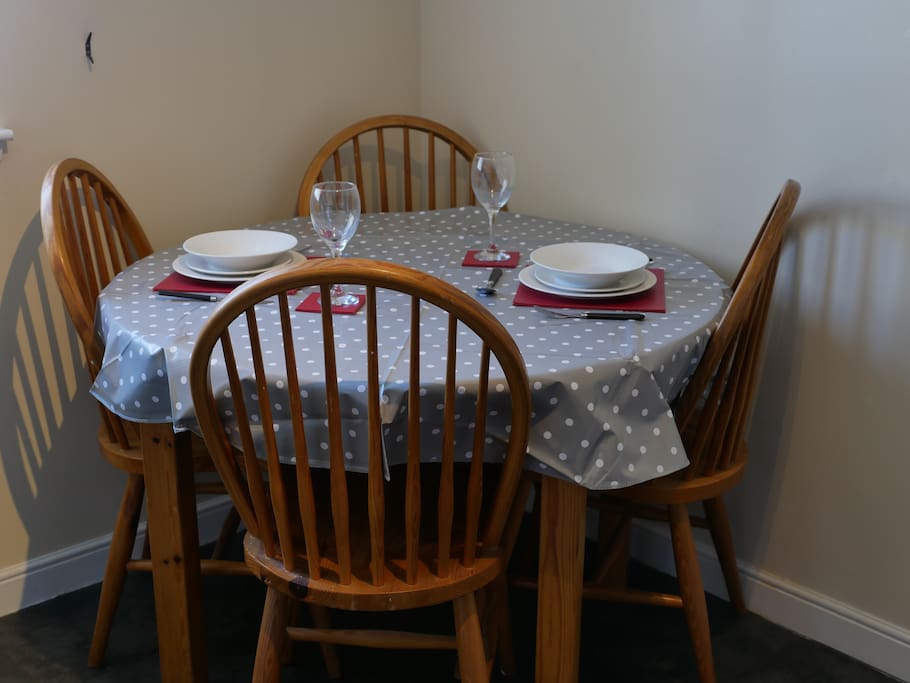 Dinning table
