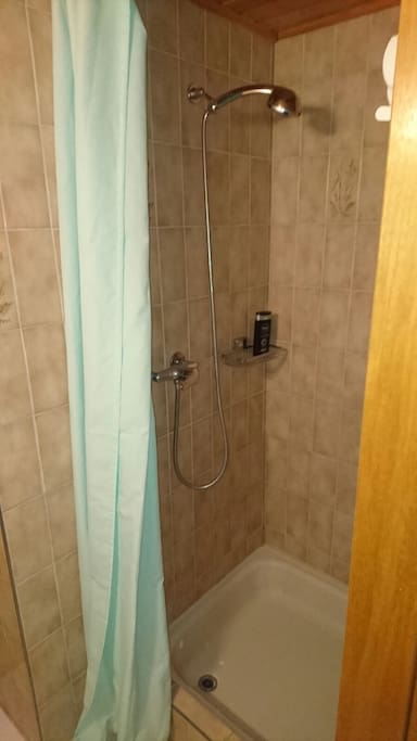Dusche