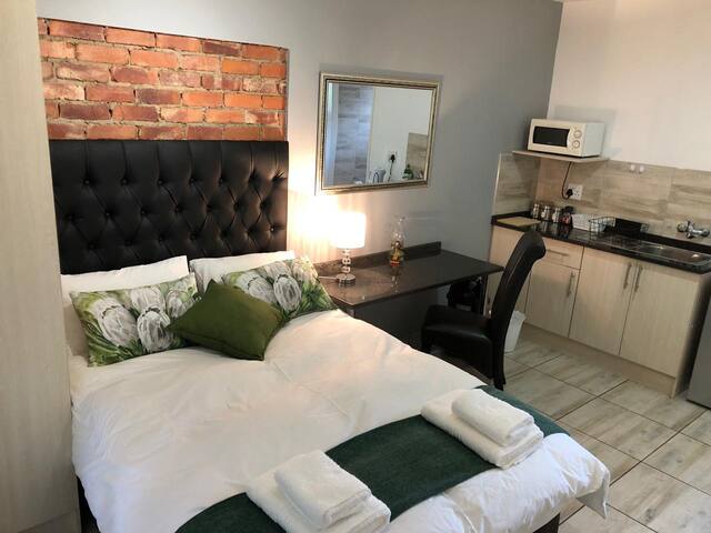 Airbnb Klerksdorp Ferienwohnungen Unterkunfte North West