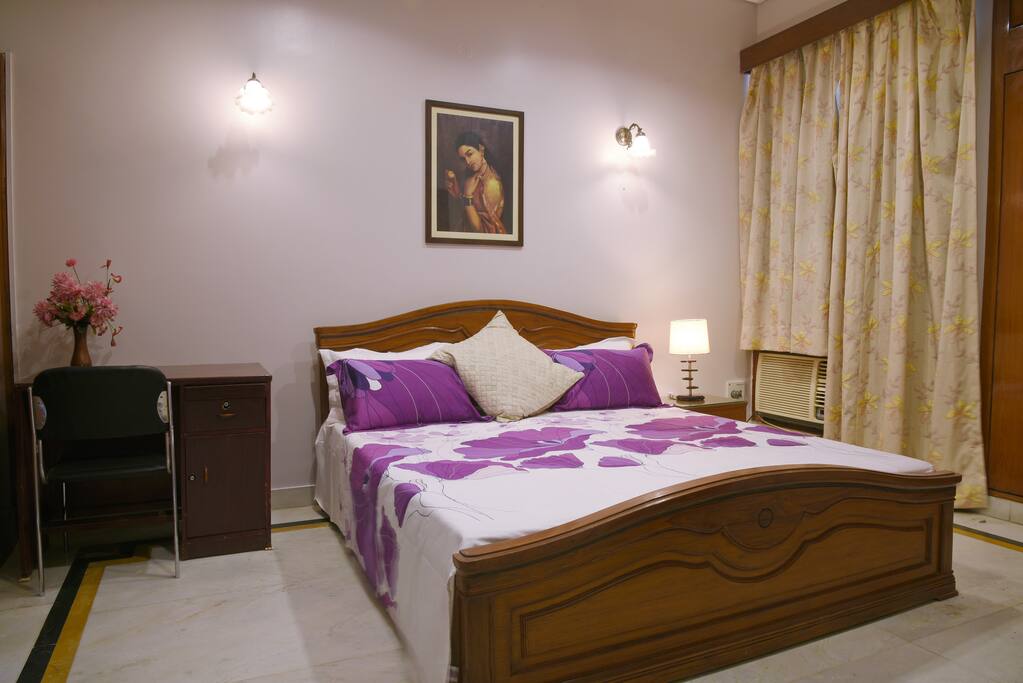 bed room on the ground floor