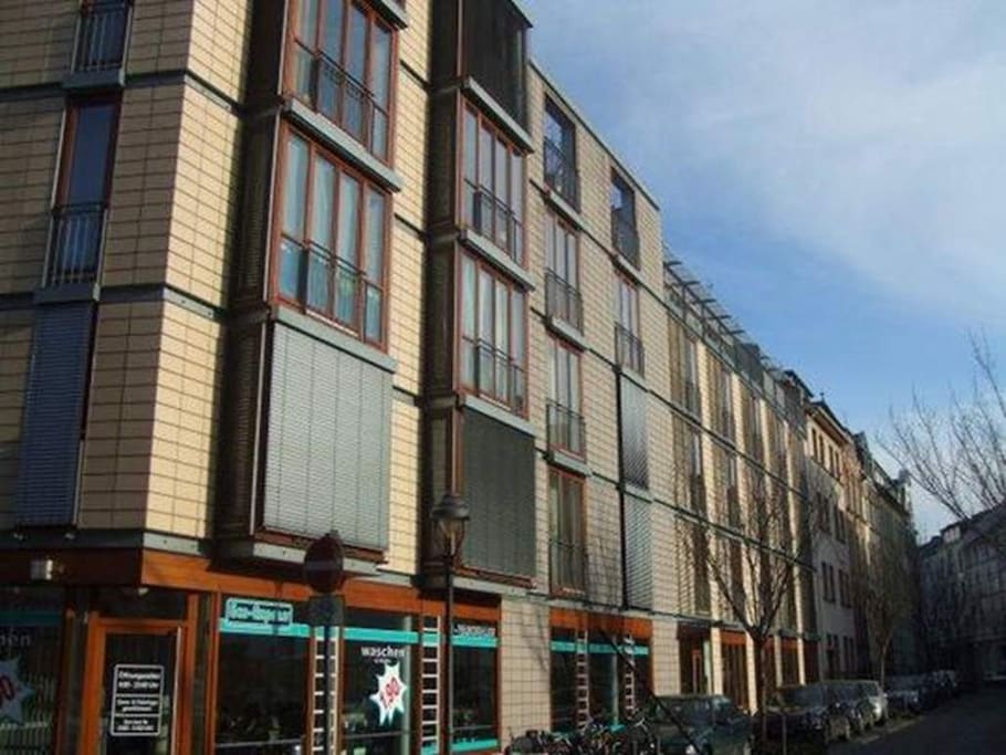 Modern architecture in historical neighbourhood