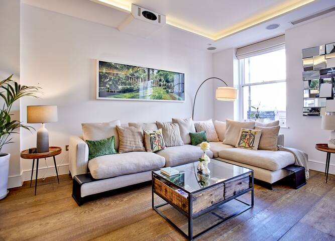 Townhouse in Notting Hill (Cinema, Terrace, Sauna) gallery image 4