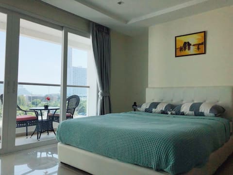 Nova Ocean View Pratumnak