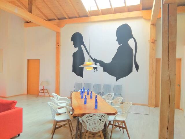 CHILL & ZEN gallery image 2