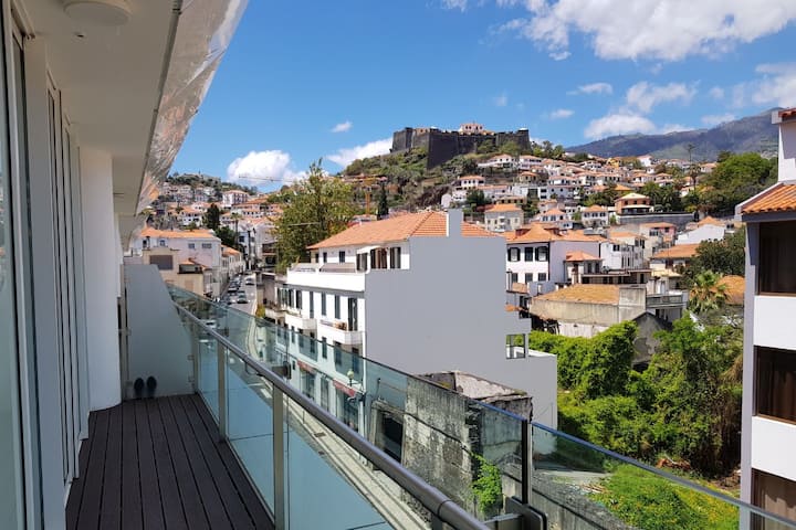 La Vie en Rose@Heart of Funchal-View&Free Parking