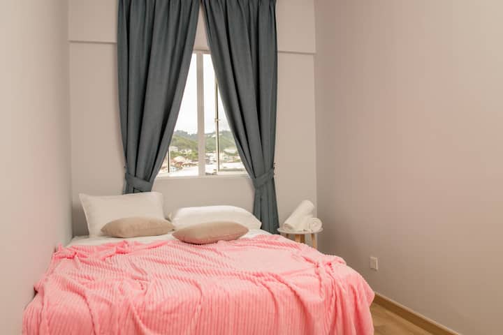 Chumba cha kulala 2 na Kitanda cha Hoteli ya Malkia wa Premium