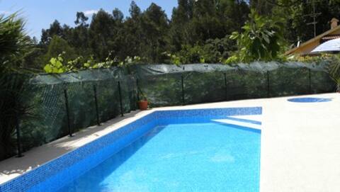 Fontielas Houses | House T1 with shared Pool