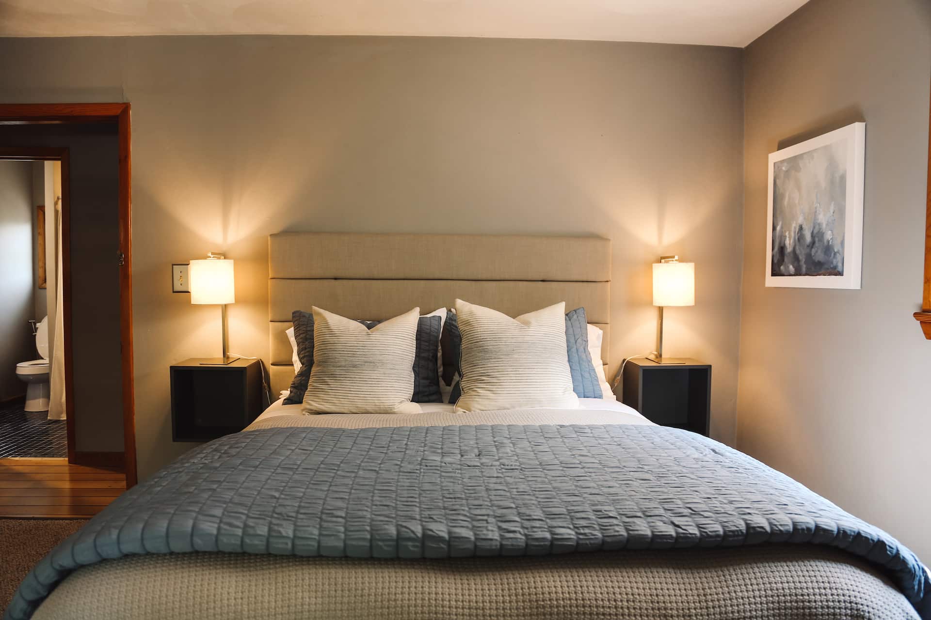 The Carriage House Apartment