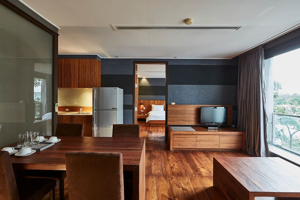 LUXX's Suite L living area look to master bedroom