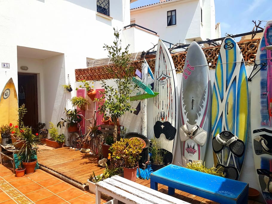 Come learn Kite in our Wayuu Surf House!
