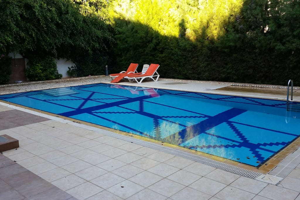 private 5 x 10 ft pool