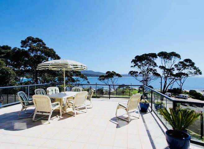 The Rocks @ Bay of Fires – Binalong Bay