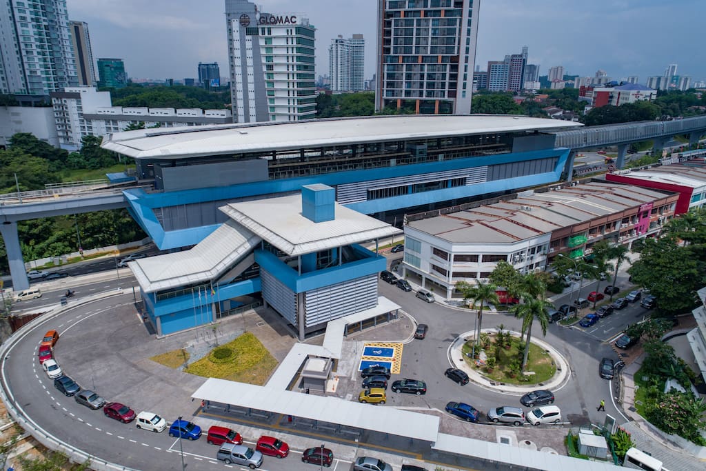 Aerial view of the MRT station with Glomac Damansara Residences in the backdrop. Distance to station is 150 meters.