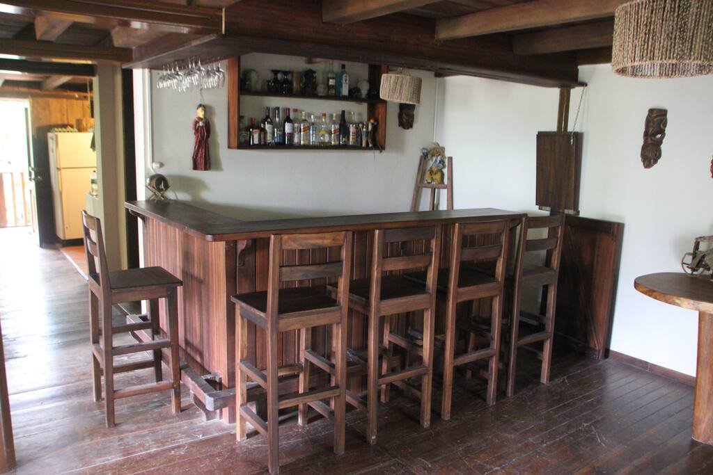 Bar junto a la sala