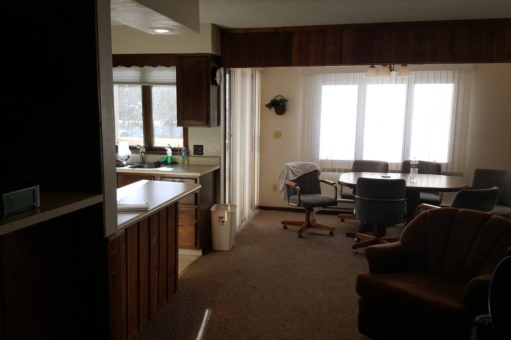 Kitchen Dining Area