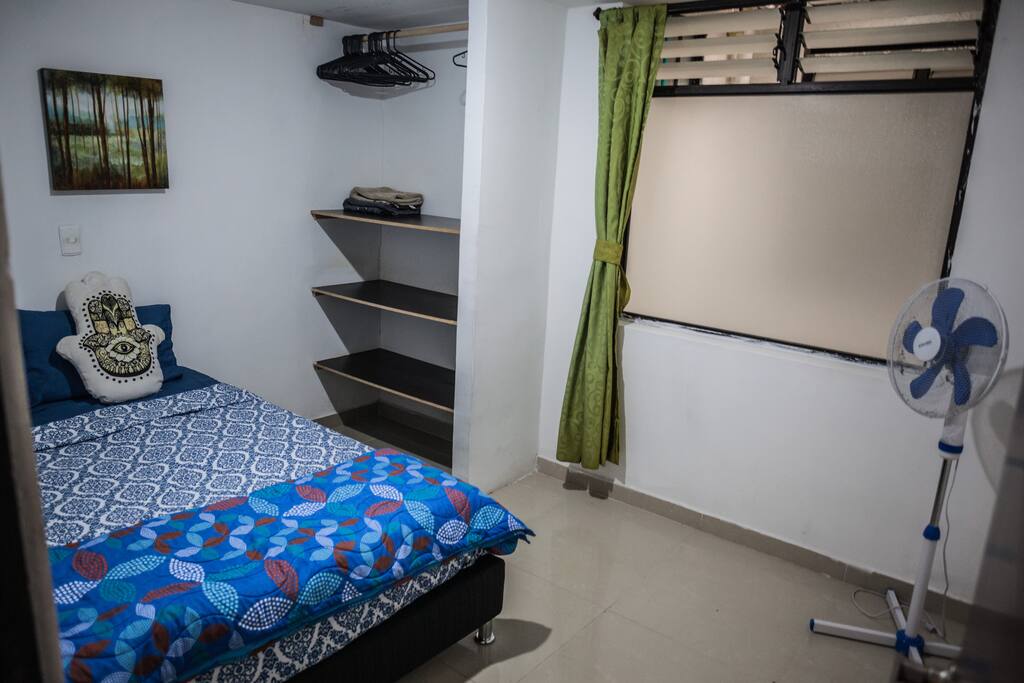 Bedroom-Habitacion.