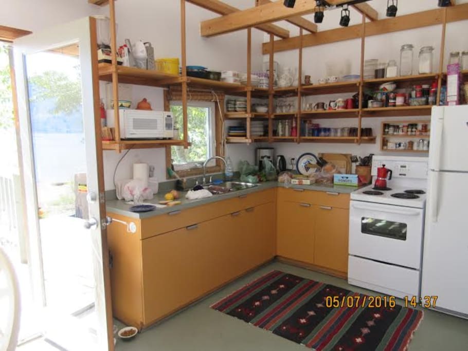 Kitchen area