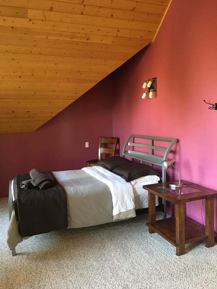 Надворешна спална соба со брачен кревет (широк 125