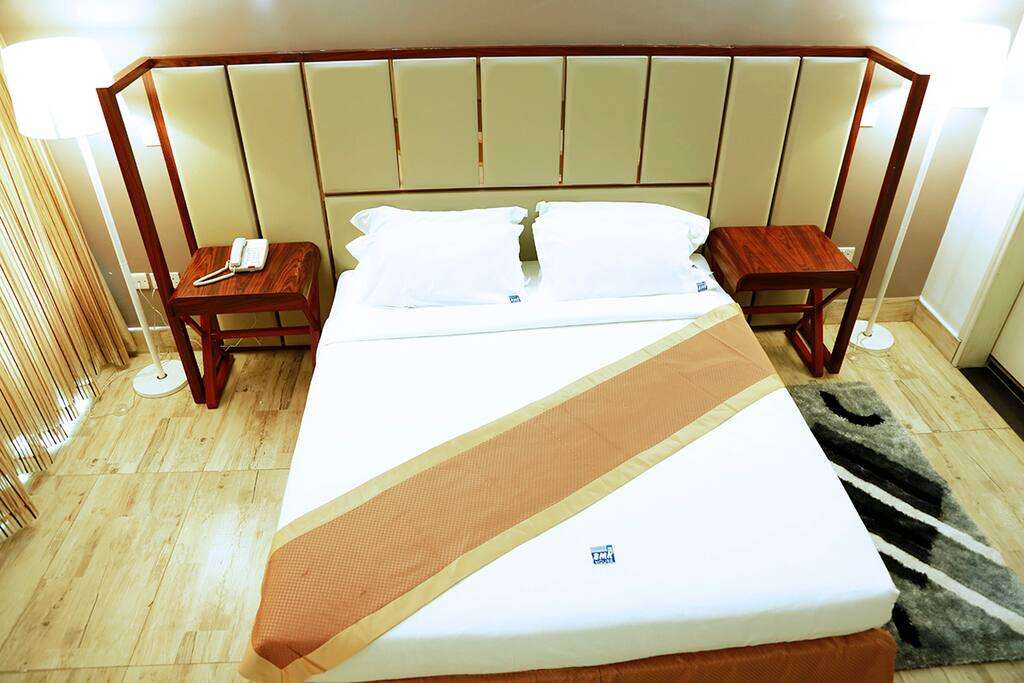 Standard Bedroom